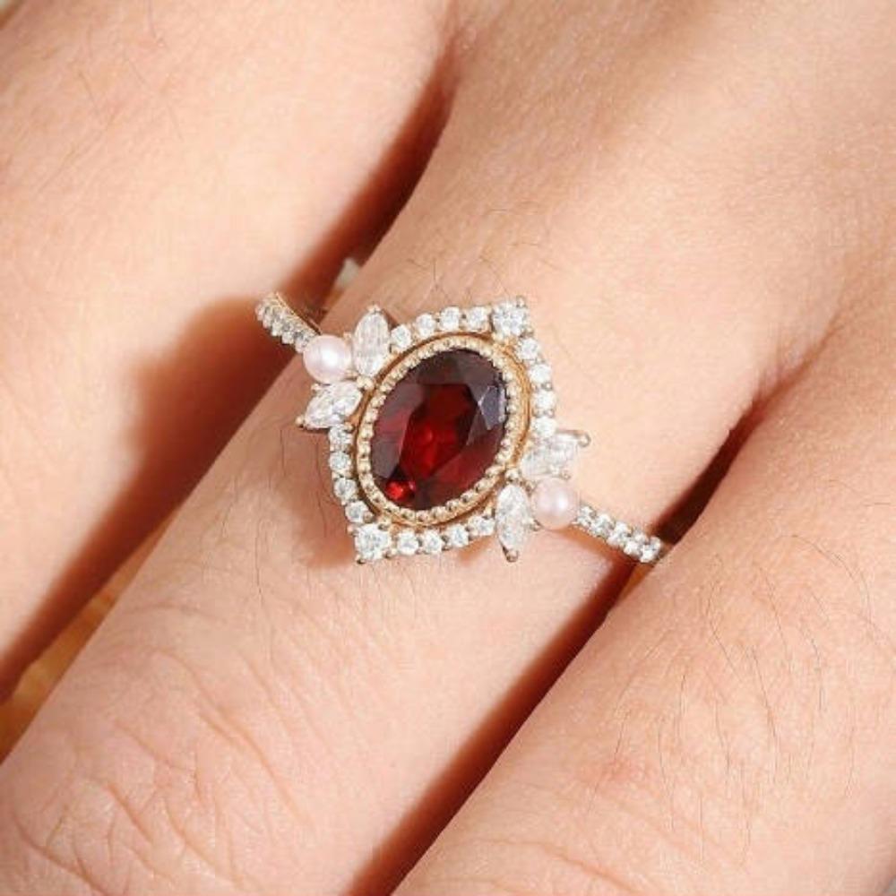 Luxury Ins Fresh and Sweet Garnet Red Zircon Ring Pearl Women's Diamond Jewelry New Women's Ring
