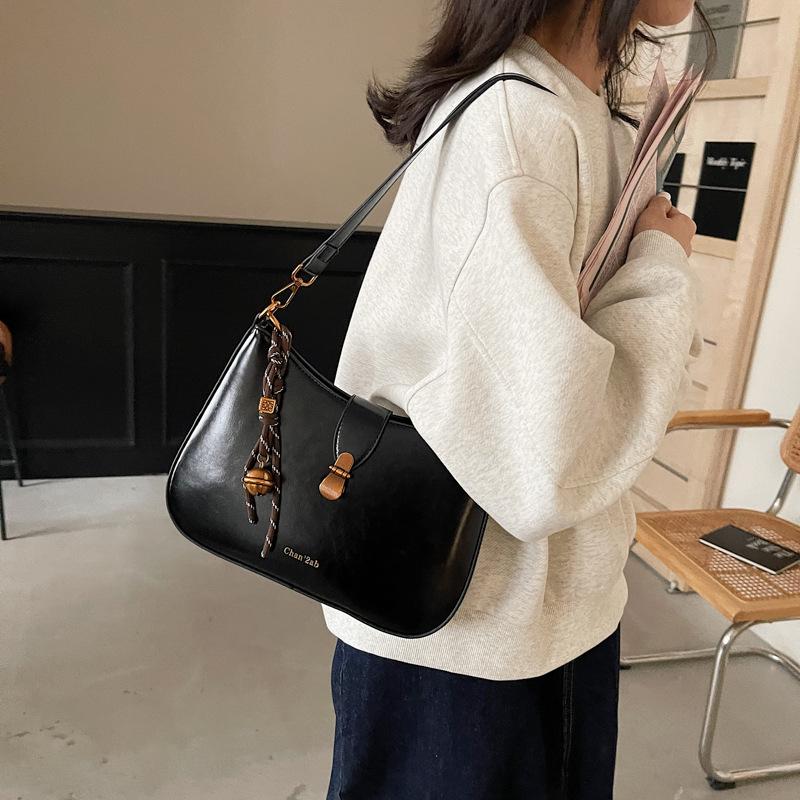 Women's bag niche high-end handbag 2025 new simple small square bag versatile shoulder messenger bag