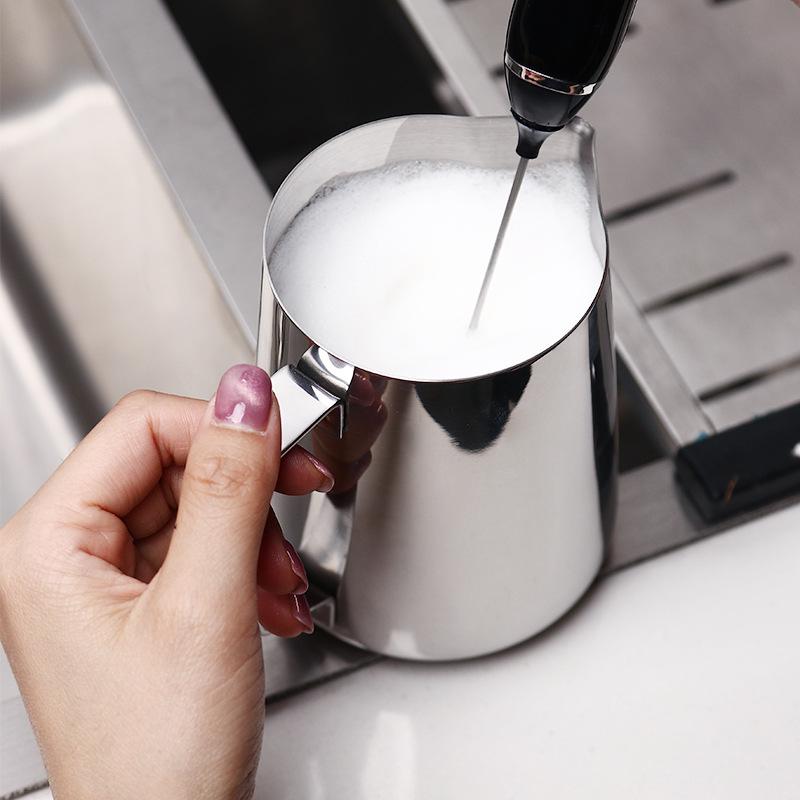 Thickened Stainless Steel Milk Frothing Cup with Scale - Japanese Style for Latte & Melting Wax