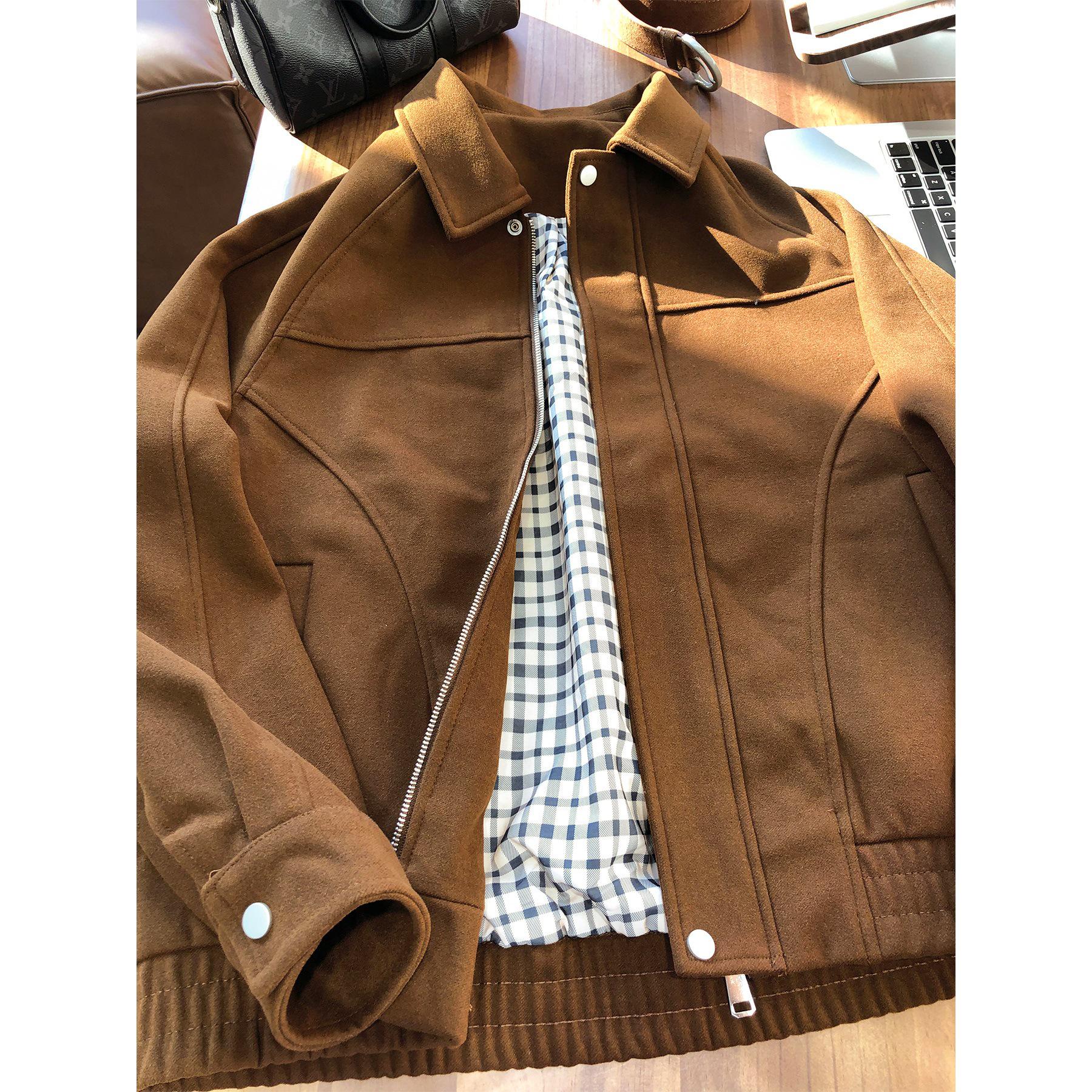 

Mocha Mousse Heavyweight Woolen Men s Retro Lapel Jacket - Autumn 2025 Collection M 90-130 jin