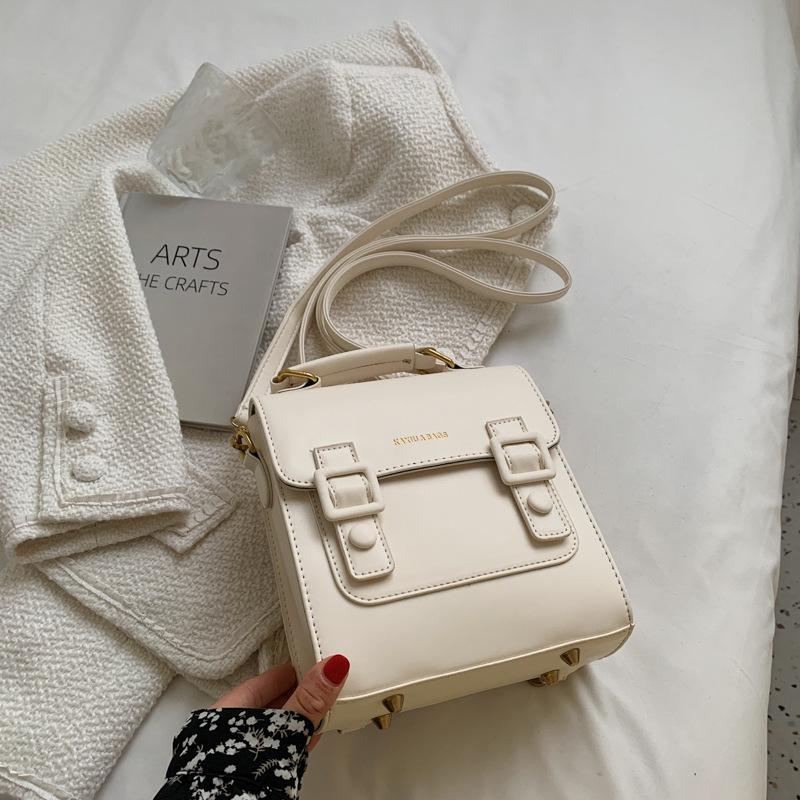 

Оптовый французский ретро простой рюкзак женский Кембриджская сумка осень и зима новая сумка женская сумка на плечо кроссбоди бежевый