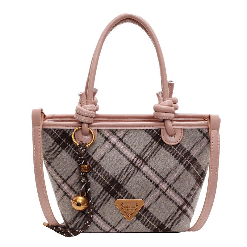 

2025 Новый Дизайн Нишевая Популярная Контрастный Цвет Клетчатая Портативная Сумка-Ведро Маленькая Сумка Женская Универсальная Повседневная Зарубежный Стиль Сумка-Мессенджер