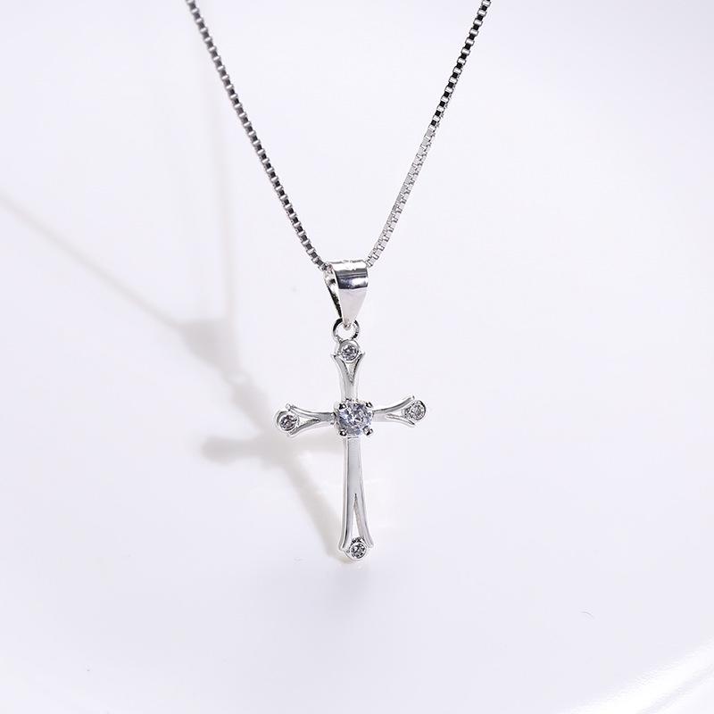 Wanying S925 Sterling Silver Cross Pendant for Women - European & American Fashion Celebrity Inspired Jewelry