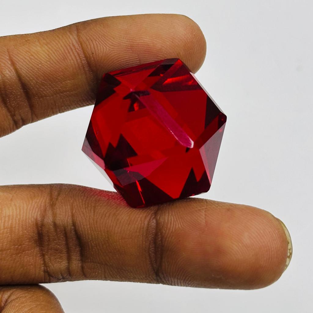 Fancy AAA++ Schliff, zertifizierter, 111,32 ct, im Labor hergestellter roter Rubin, loser Edelstein, VA-585