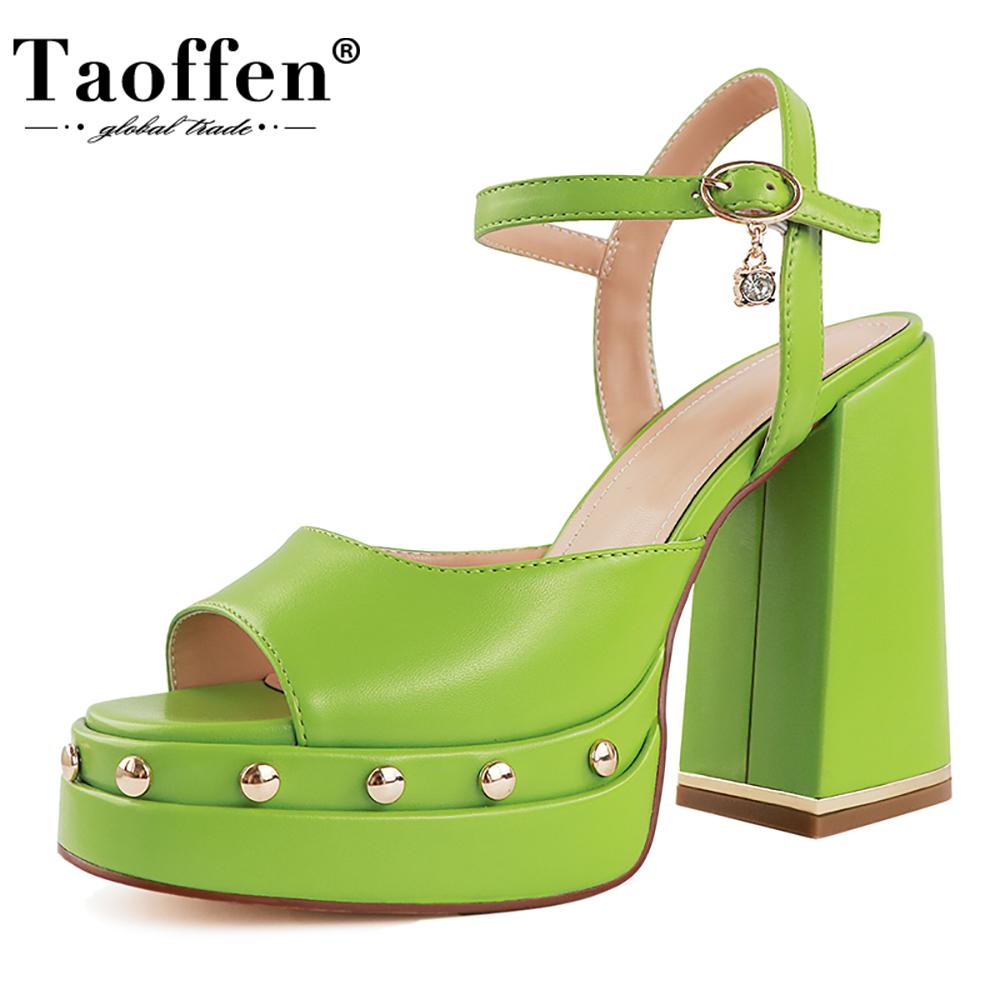 

Taoffen модные женские сандалии на устойчивом массивном каблуке, непромокаемые сандалии на платформе с металлическими украшениями, обувь большого размера с открытым носком