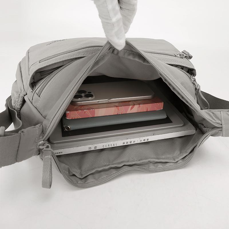 Nylonowa torba crossbody z wieloma kieszeniami na zamek błyskawiczny Regulowany pasek dla mężczyzn i kobiet