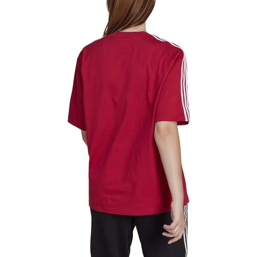 adidas T Shirts Women's Red Crew Neck Moderate Straight Fit II6107