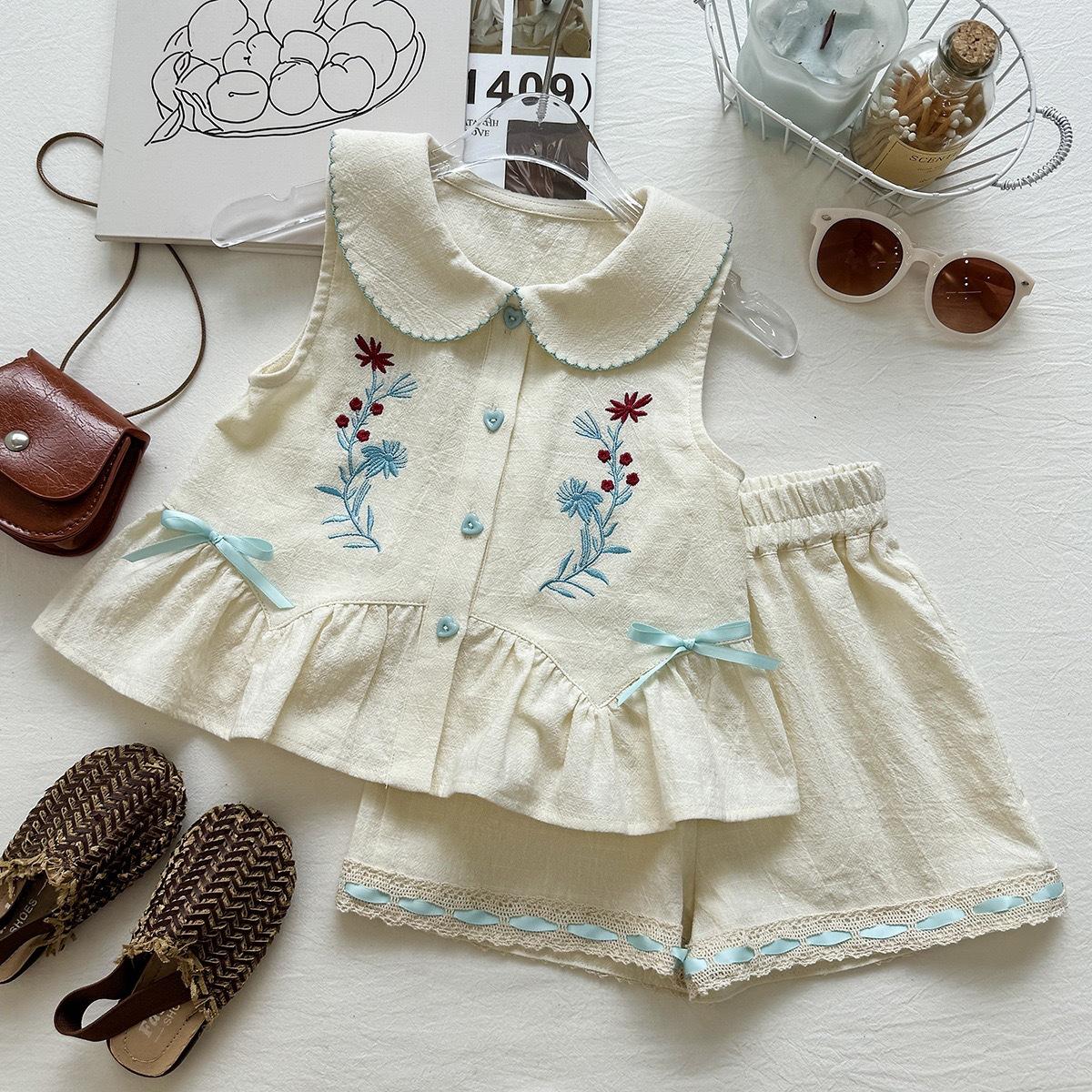 Girls Summer Sweet Floral Embroidered Sleeveless Top With Lace Trim Shorts Two Piece Outfit Set For Kids 90cm