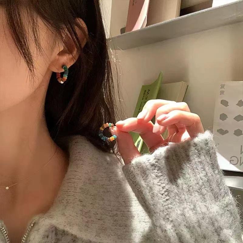 Sweet and cool girl~ Light luxury high-end butterfly earrings New year's trendy cold wind sweet stud earrings and ear jewelry