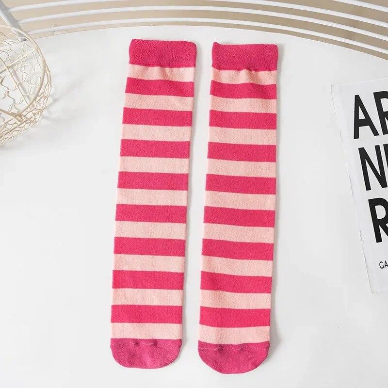 

1 пара модных детских гольфов для девочек, длинные гольфы в полоску в стиле ретро, ​​длинные чулки для детей, аксессуары для школьной одежды 42 cm красный