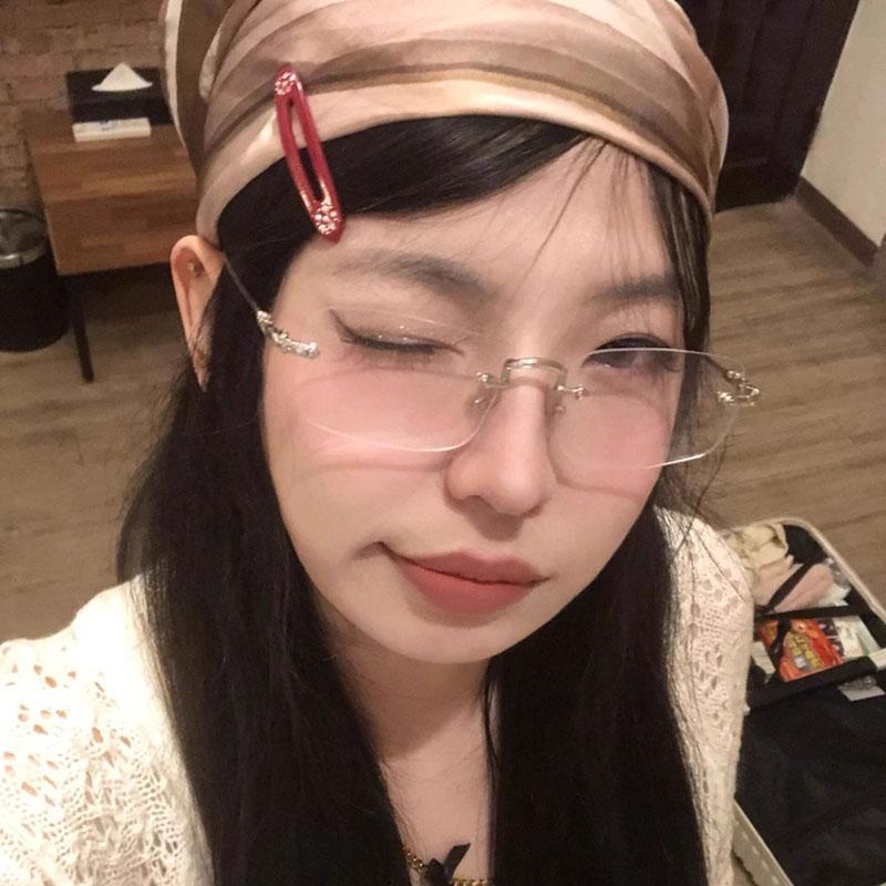 Women Retro Metal Eyeglasses Y2K Small Square Frame Glasses Clear Reading Spectacle Blue Light Blocking Eyewear