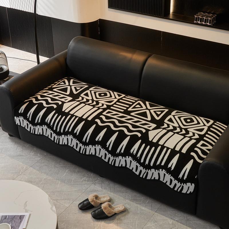 Bohemian Chenille Sofa Cushion Four Seasons Universal Fabric Living Room  New Non-Slip Seat Cushion Backrest Towel