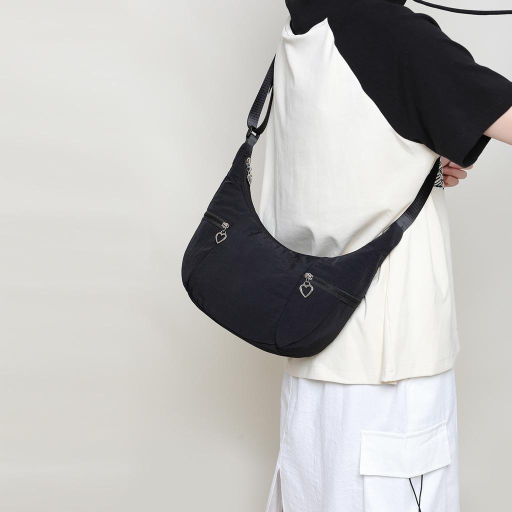 Crossbody Bag, Women's Small Bag, Casual Crescent-shaped Bag, Water-resistant Dumpling Bag