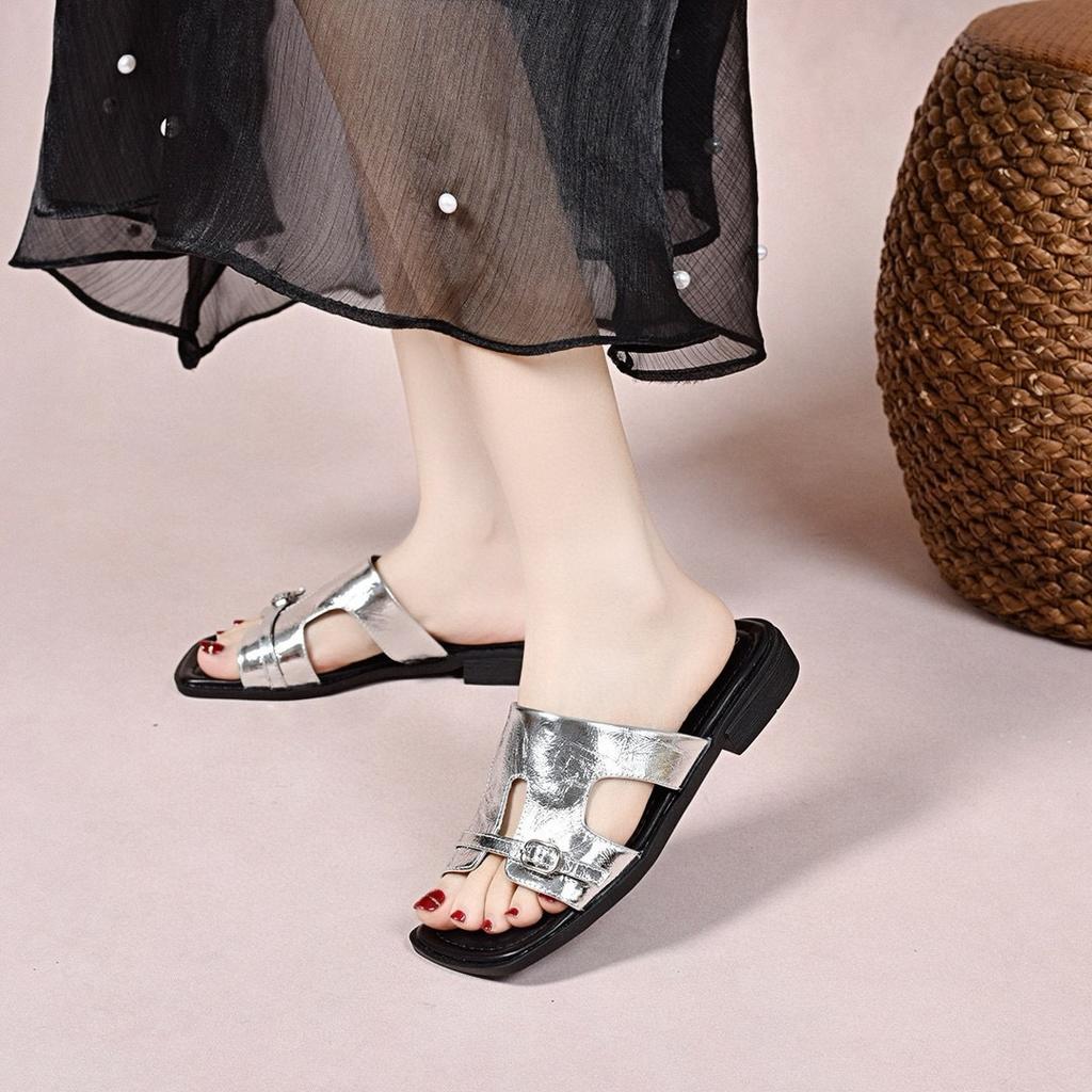 Summer slippers women's outer wear new open-toed flat-bottomed sandals belt buckle hollow design sense niche women's slippers