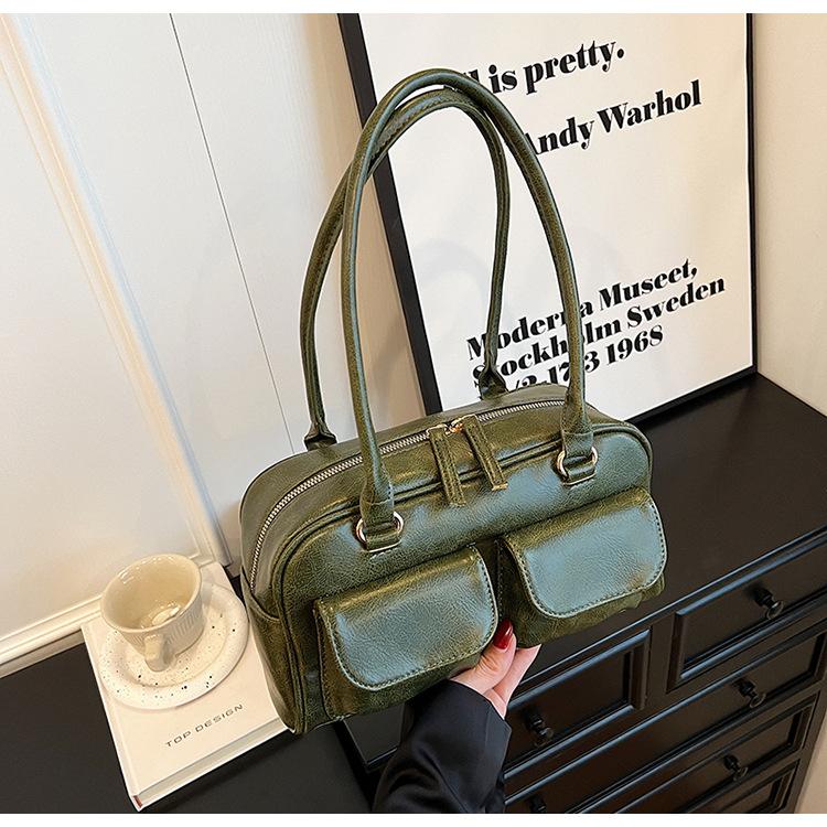 

High-end retro large-capacity shoulder bag women s 2025 new casual and versatile commuter hand-held armpit bag trend 27*7*15 зелёный