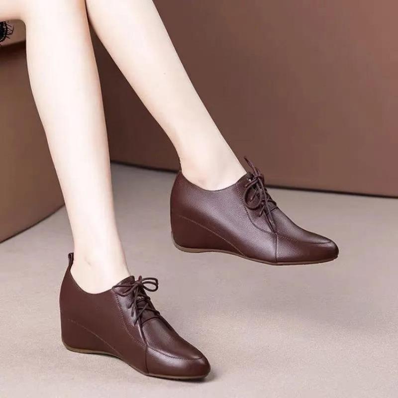 

2025 new four-season women s shoes platform-soled wedge heel square head Roman breathable retro comfortable Korean version temperament inner height 40 темно-коричневого