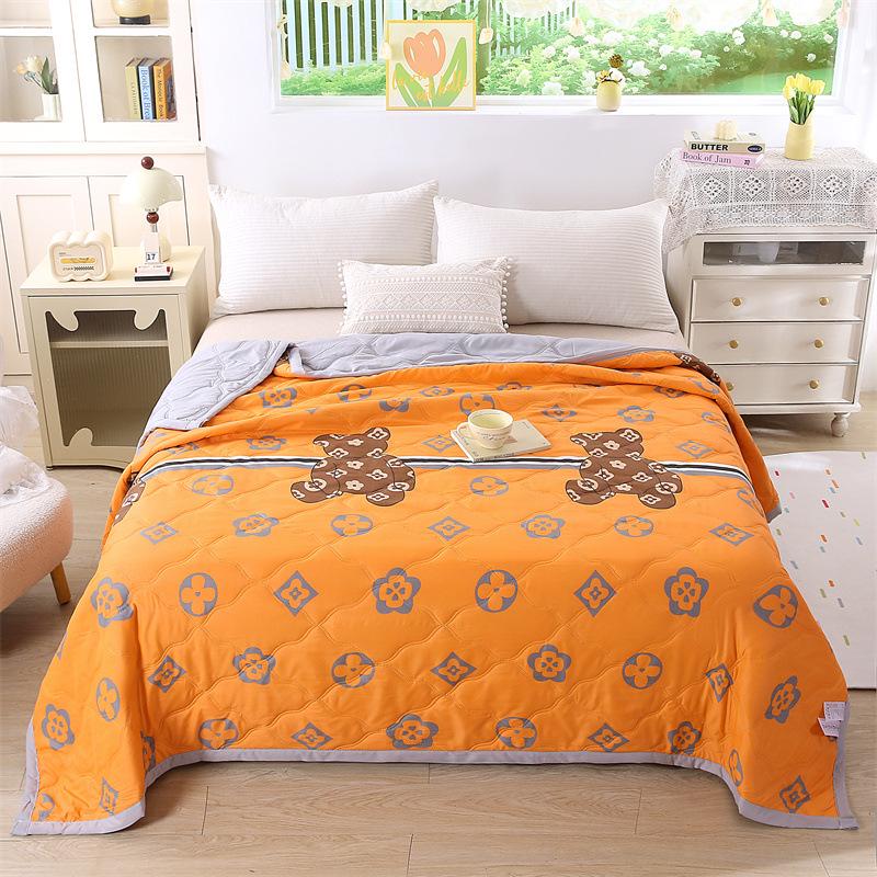Comfortable Breathable Cotton Summer Quilt - Washable AC Quilt with Gift Box Packaging