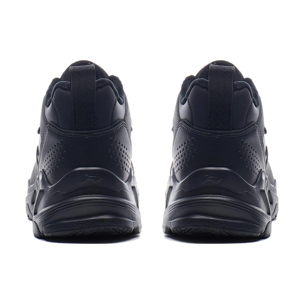 Li Ning Defender Comfortable Slip Resistant Mid Top Casual Shoes Men's Black Fleece Lined AGLT127-1