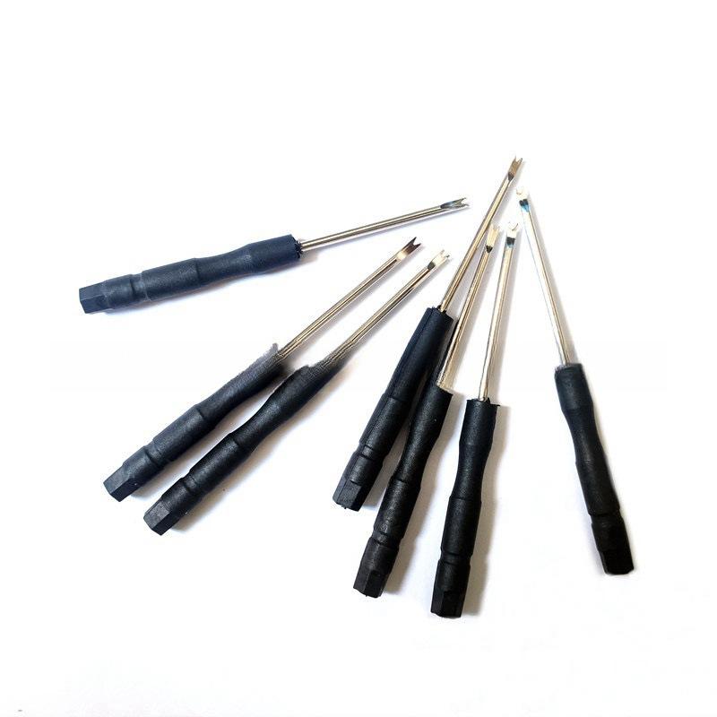 

Cross Word 2.0 Multi-Function V-Port Strap Removal According To The Tool
