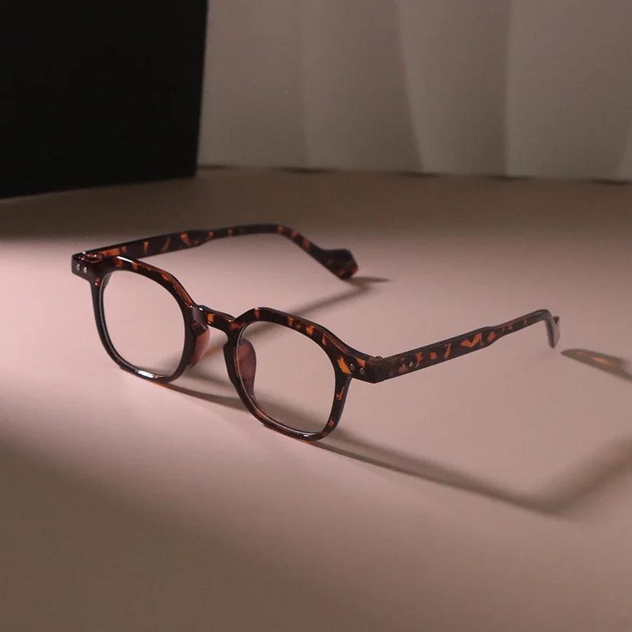 Brand Fashion Retro Square Eyeglasses Frame Male Clear Lens Vintage Glasses Women Men Unisex Outdoor Transparent Lens