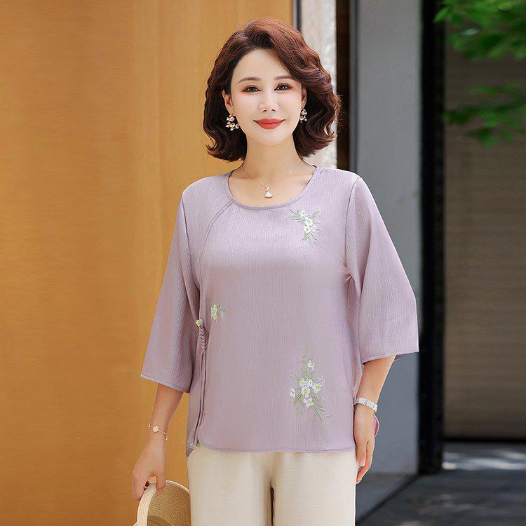 Elegant Embroidered T-Shirt for Middle-Aged & Elderly Women - Summer Seven-Sleeve, Comfortable & Loose Fit 4XL