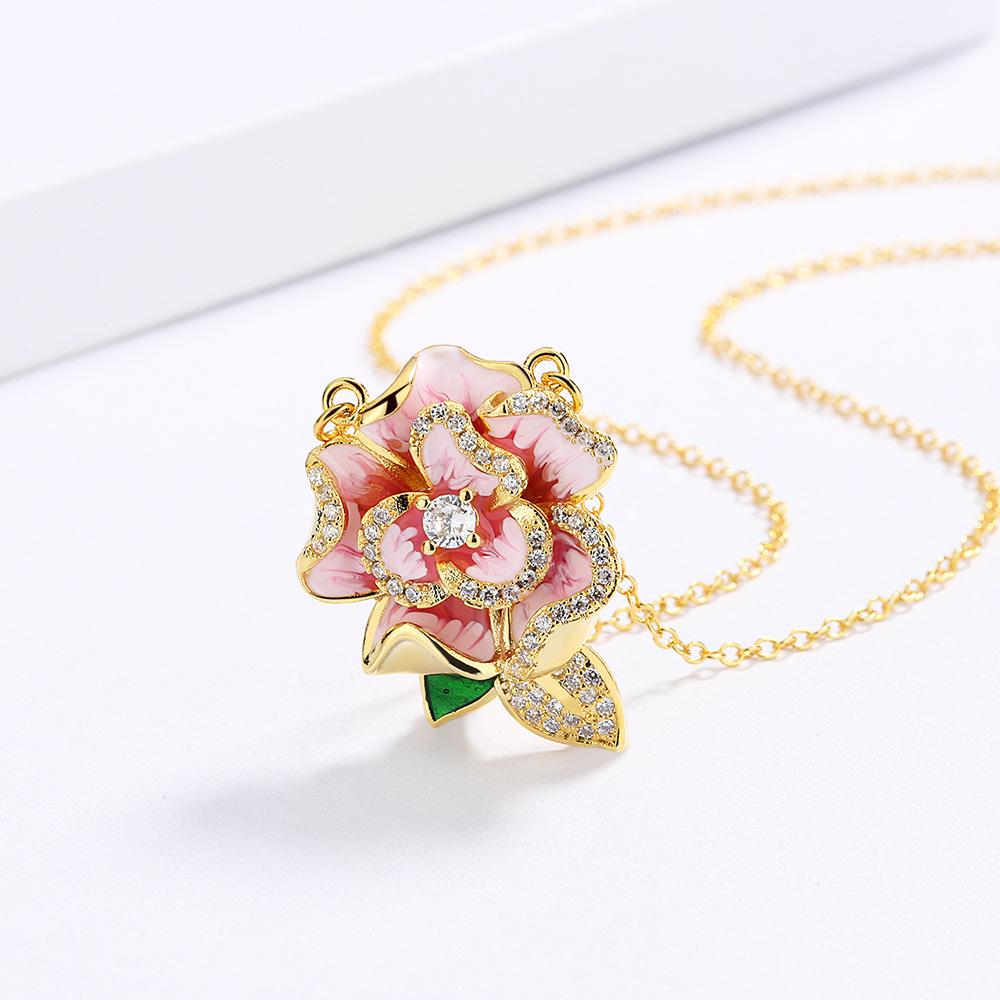 Romantic Sweet European Flower Women'S Necklace Gold-Plated Epoxy Camellia Green Leaf Enamel Pendant Women