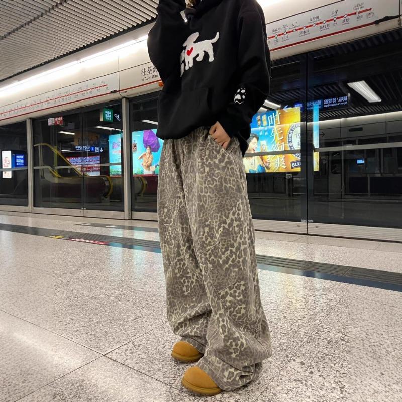 Summer New Retro Loose Versatile Silhouette Scimitar Casual Pants Washed Leopard Print Washed Denim Trousers