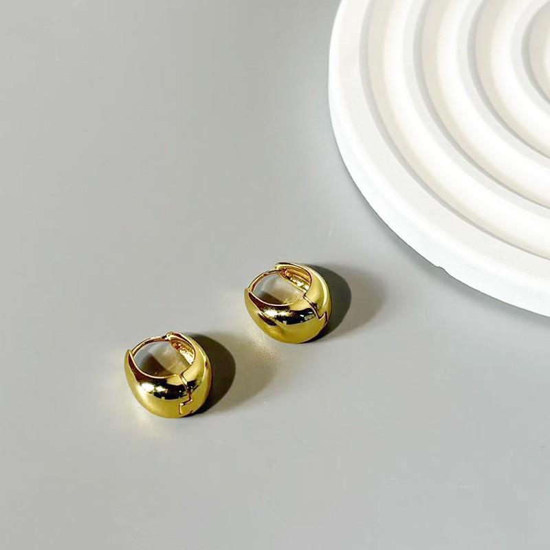 Korean Style Geometric Circle Earrings: Elegant, Versatile Ear Jewelry for Women and Students