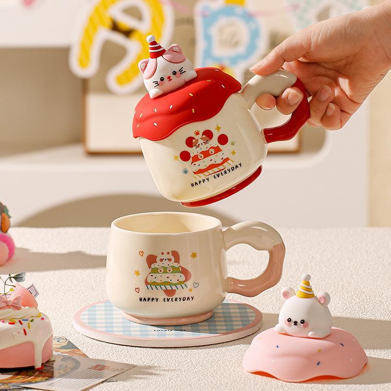 Cute and Beautiful Birthday Gift Ceramic Cup with Lid Mug Couple Cup Bestie Souvenir Office Water Cup