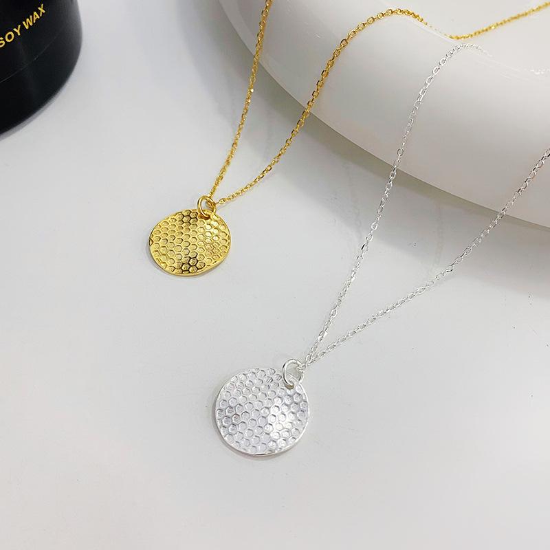 Light Luxury Honeycomb Necklace Women's Hammer Face Simple and Popular Geometry Versatile Collar Chain