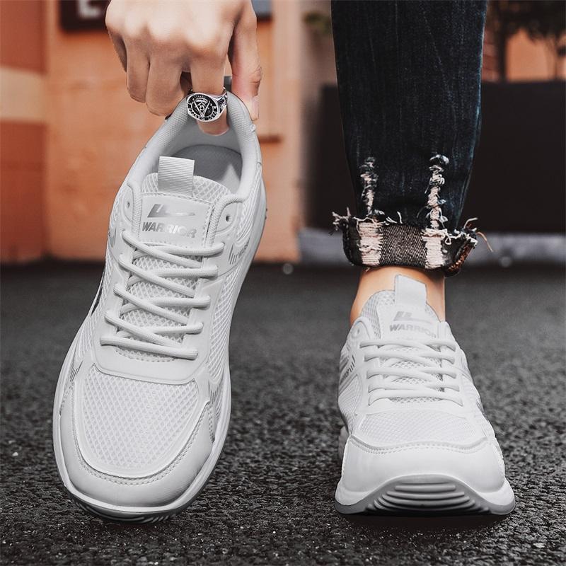 Warrior Fashion Simple Trendy Versatile Non-Slip Wear-Resistant Lightweight Low-Top Casual Shoes Men sneakers White Gray WXY(S)-4668N01