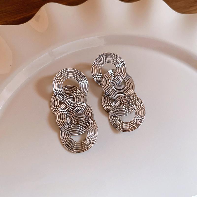 

Металлические серьги-кисточки с цветами, длинные, французские, преувеличенные, атмосферные, нишевые, индивидуальные, серьги в стиле холодного ветра, женские