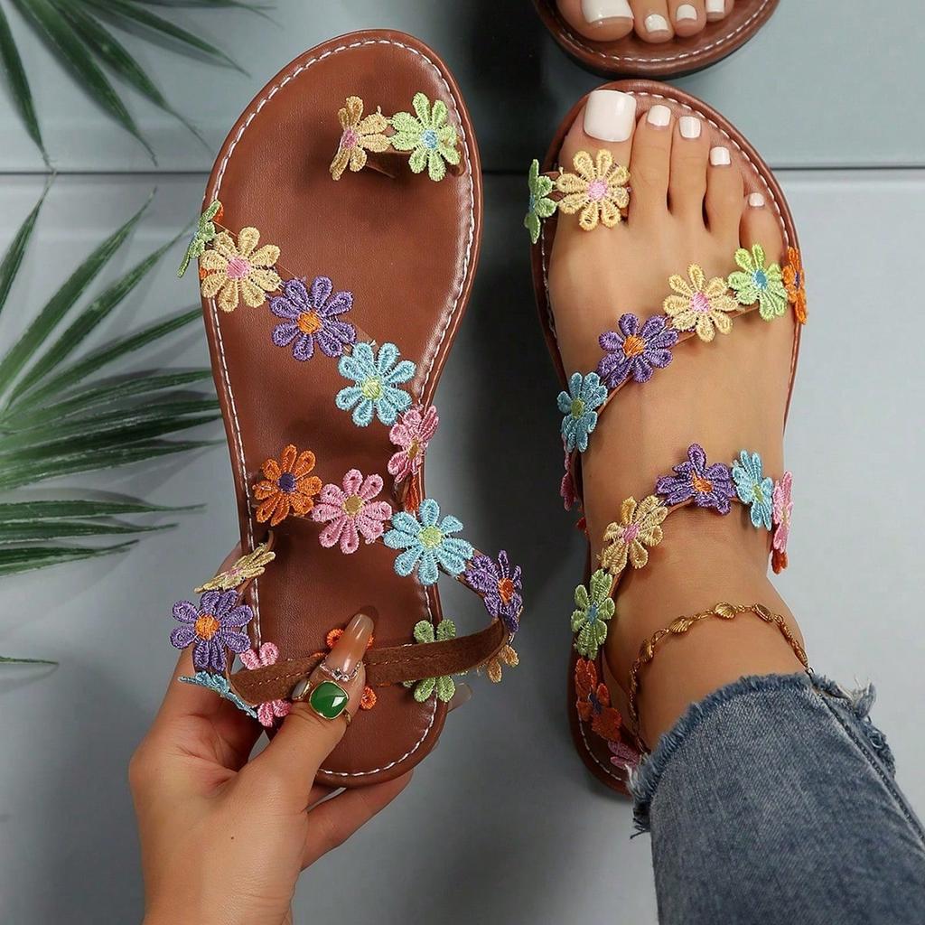 Summer Women Sandals Outdoor Open Toe Shoes Women Bohemian Lightweight Sandals Flower Flat Sandals Plus Size Holiday Beach Shoes