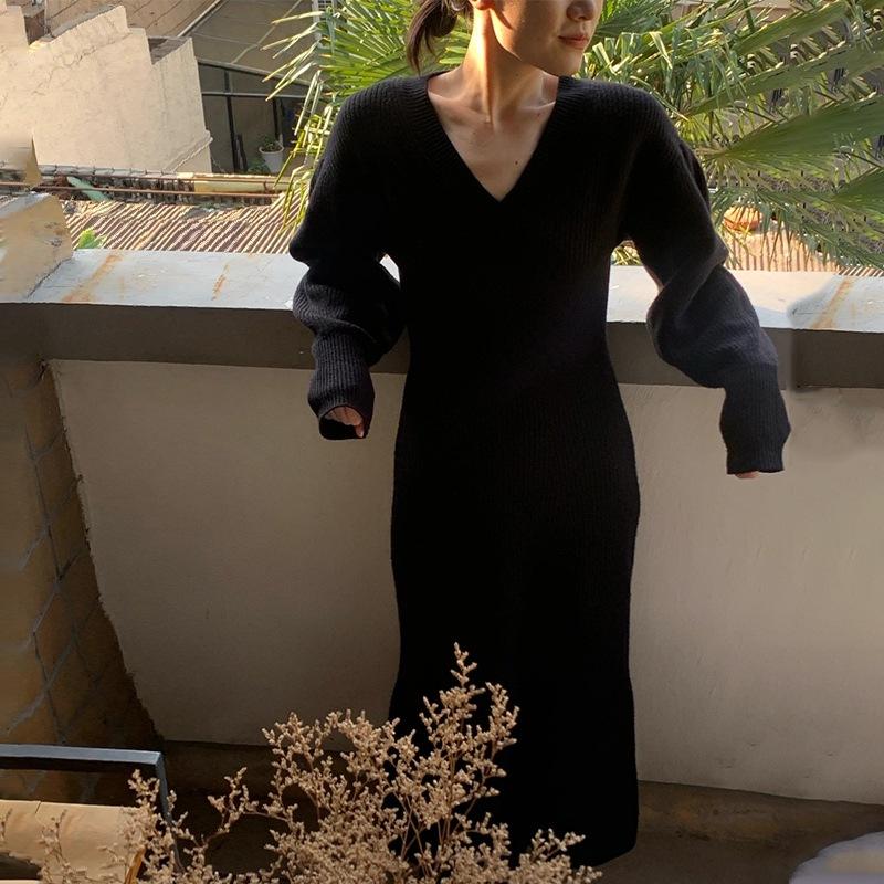 

High-end black knitted dress early autumn new cold wind waist thin v-neck temperament small black dress XL чёрный