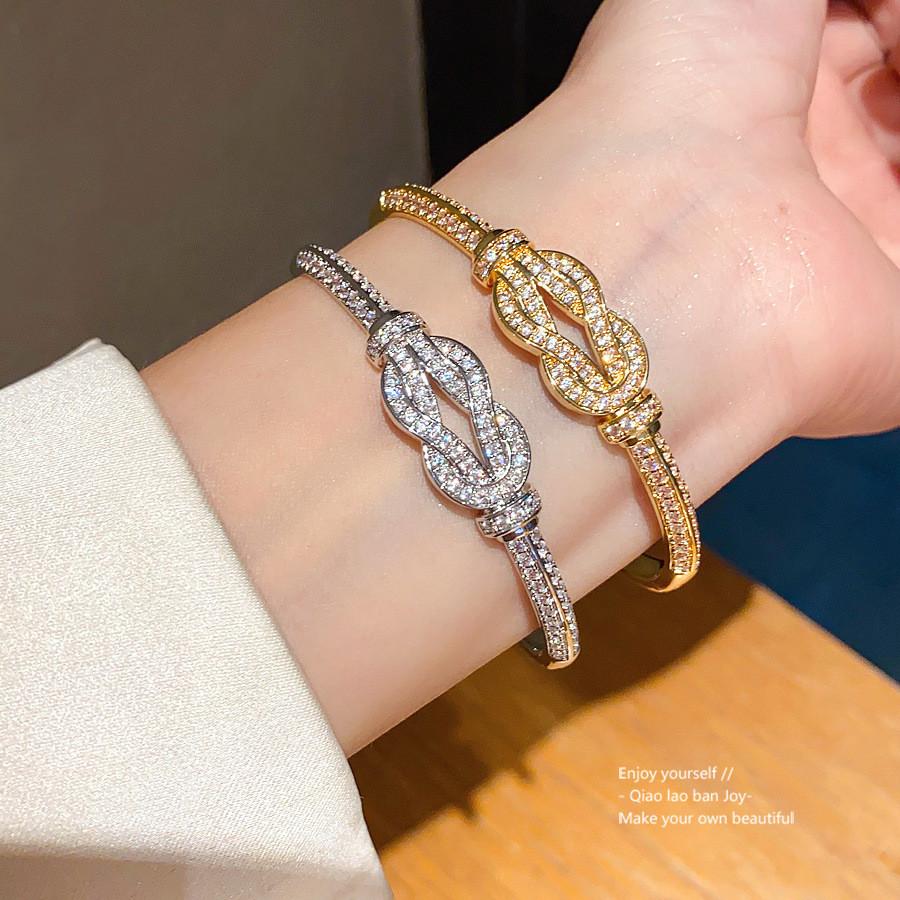 Minimalist Zircon Wrap Bracelet With Unique Irregular Design For Fashion Enthusiasts