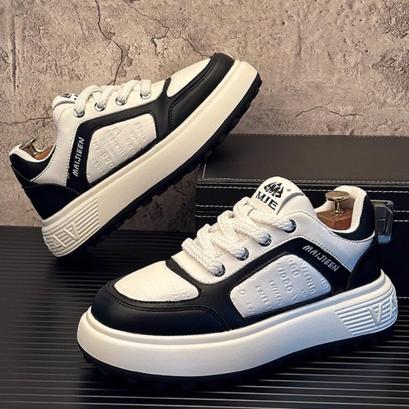 

Модные мужские кроссовки дышащие, модные и универсальные. Спортивная и повседневная обувь на мягкой подошве. Мужские модные туфли на толстой подошве b38 44