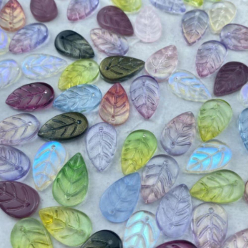 

100 шт. Стеклянные бусины-разделители размером 18x11 мм, бусины в форме листьев, для изготовления поделок своими руками