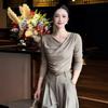 La Chapelle Women's Light Luxury Two-Piece Long-Sleeve Pants Set
