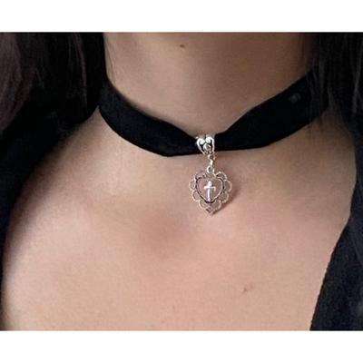 Κολιέ με κρεμαστό κόσμημα γοτθικού σταυρού καρδιές 1 τεμ. Μαύρο κόκκινο βελούδινο τσόκερ πανκ κοσμήματα για γυναίκες κορίτσια