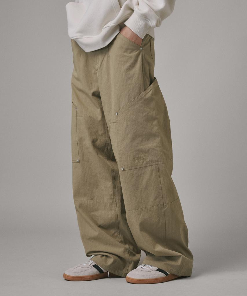 Beodeonteu Utility Side Big Pocket Wide Pants [Beige]