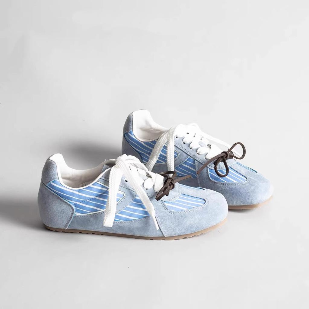 Niche retro flat-bottomed lace-up German training shoes women's autumn 2025 new versatile comfortable soft-soled casual Forrest Gump shoes