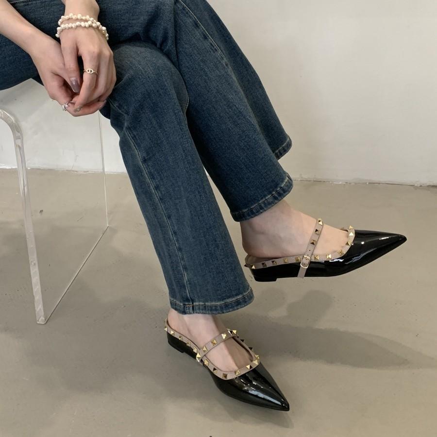 Inner Height Increase Versatile Pointed Rivets Baotou Drag Women's Spring 2025 New European and American One-word Buckle with Women's Cool Slippers