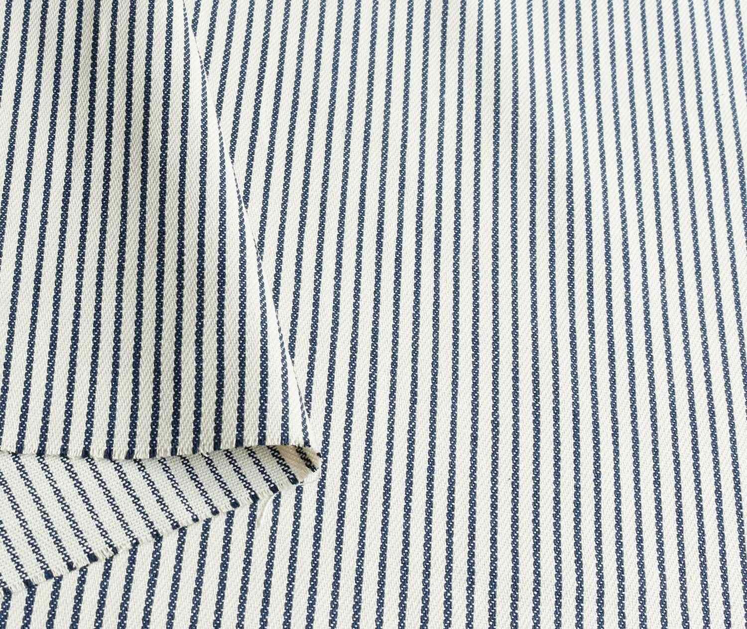 

Nippon Chuko NBK Hickory Stripe 110cm wide x 4m 2A Craft Supplies Fabric, cut, White/Navy, ICH1015-2A,