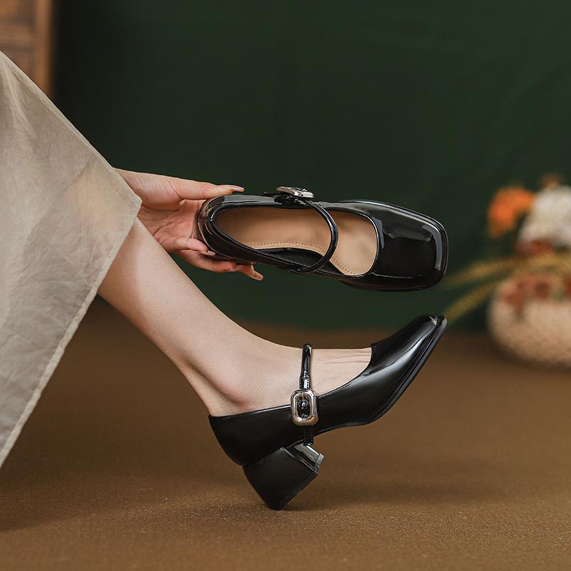 Mary Jane shoes women's French 2025 new square head thick heel black beautiful spring and autumn high-end sweet single shoes