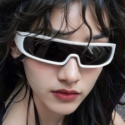 Lunettes de soleil Punk à pièce unique tendance Protection UV Personnalité Nouvelles Lunettes de soleil d'extérieur pour le cyclisme Xsy691