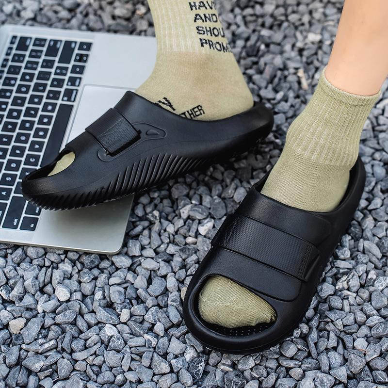 EVA step on shit slippers men's summer 2025 new deodorant thick bottom non-slip bathroom indoor home slippers one-word drag