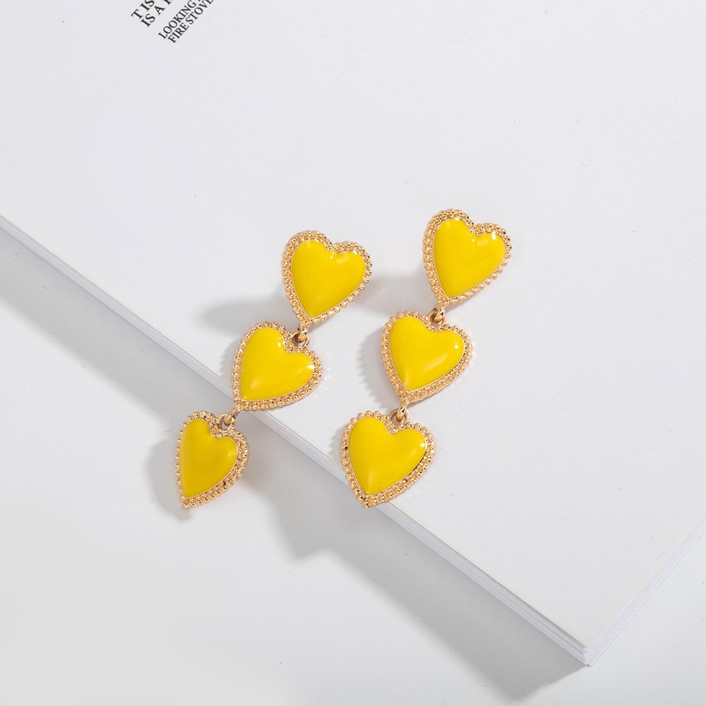 

Earrings with geometric heart-shaped oil-drip design, pendant studs, versatile, light luxury, high-end earrings EH009-2