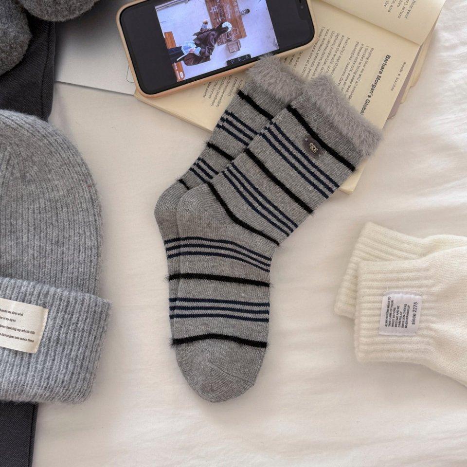 Mink Fleece Splicing Striped Plush Egg Buttons Trendy Socks Thickened And Warm College Style Pile Socks Cotton