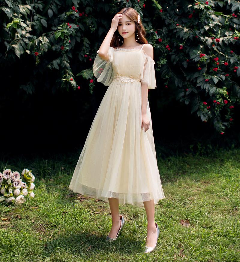2025 New Off-the-Shoulder Bridesmaid Dress: Mid-Length, Slimming, with Fairy Charm for Special Occasions.