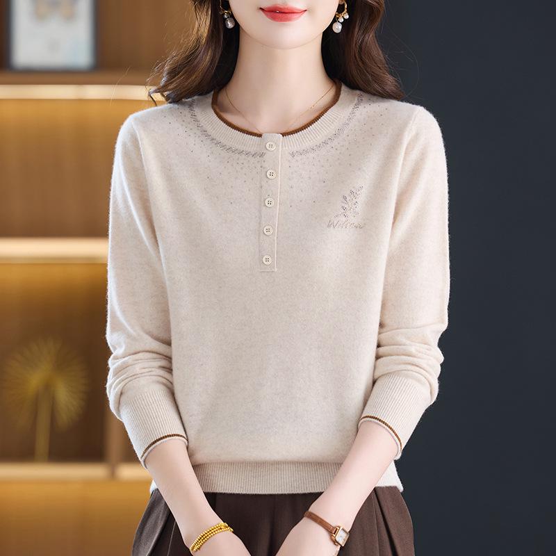 Stylish Women's Rhinestone Wool Round Neck Knit Sweater - Long Sleeve, Warm, Loose Fit for Autumn/Winter